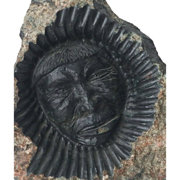 Inuit Stone Sculpture FACE Artist Joseph Shuqslak - Picture 3 of 8